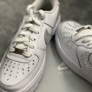 Nike Air Force 1s 07’